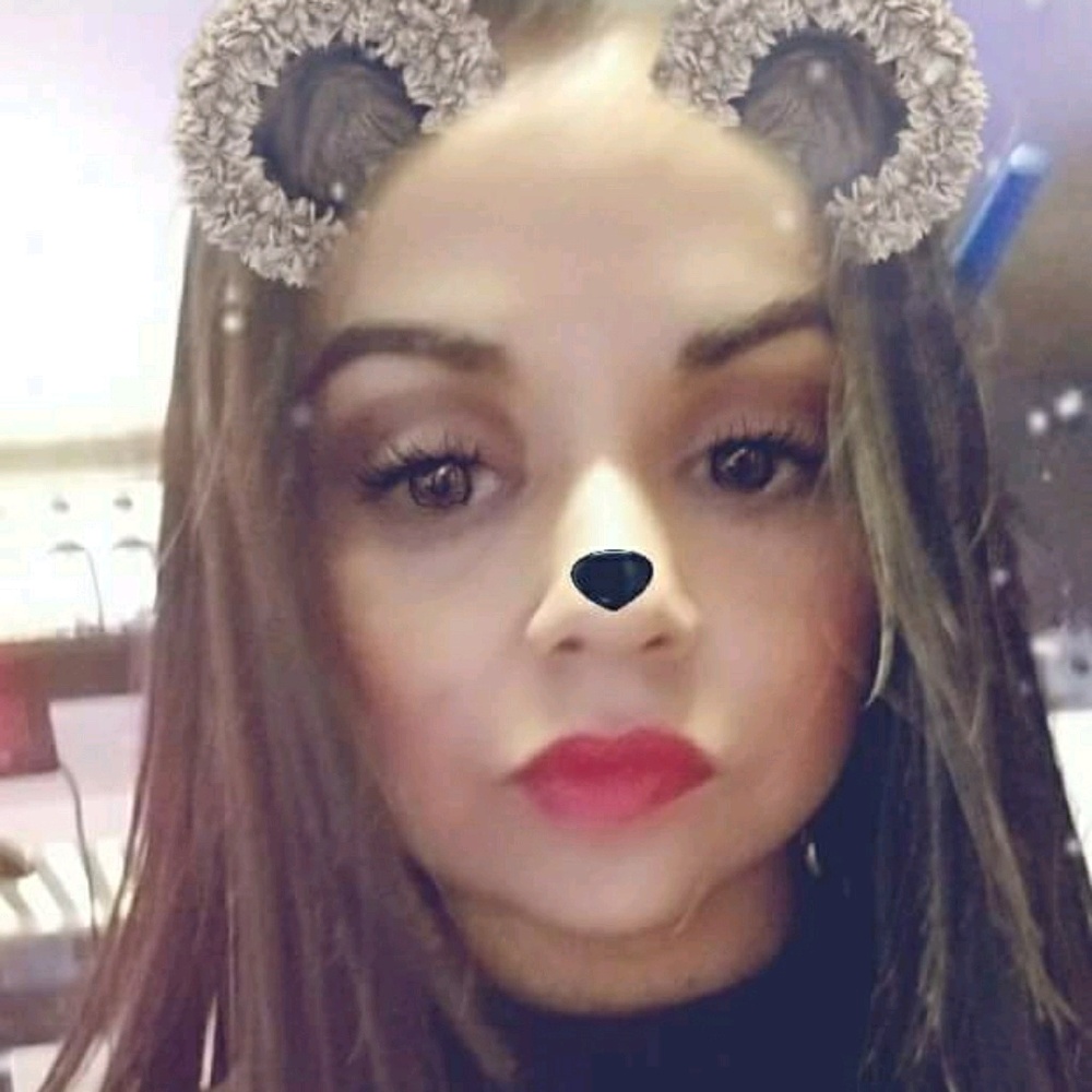 Meet your Posher, Veronica